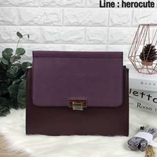 CHARLES &amp; KEITH STONE BUCKLE SHOULDER BAG ของแท้ ราคาถูก