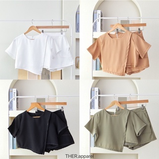 Basic Shorts set ชุดเซ็ทขาสั้น เสื้อครอปดีเทลเอวเฉียง ผ้าซาร่าสองด้านอย่างดี