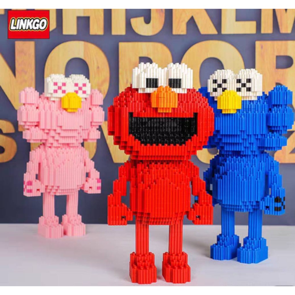 ตัวต่อนาโน Linko ชุดเซซามี่ สตรีท เอลโม่ กาวน์ ตัวใหญ่ ประมาณ 700 ชิ้น ของเล่น ของฝาก ของสะสม ของตั้