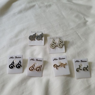 ต่างหูเลข9 nine earrings ๙