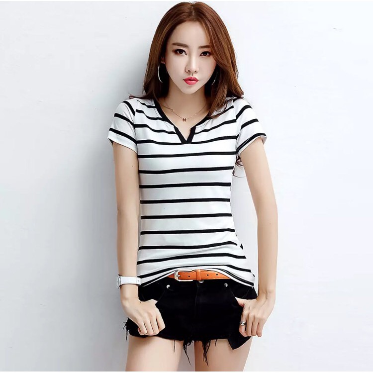 NEW รุ่นA-106รุ่น-106เสื้อยืดแฟชั่นผู้หญิง คอกลมแขนสั้นผ้าเนื้อดีลายขวางแต่งกระเป๋าสวยเก๋สไตล์วัยรุ่นเกาหลี