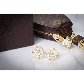 ต่างหู LV เพชรCZ ละเอียด