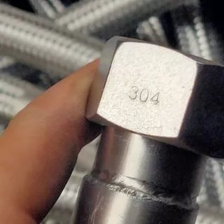 ท่อสแตนเลส304ท่ออ่อนสแตนเลส​ ท่อไอน้ำ 1 นิ้ว