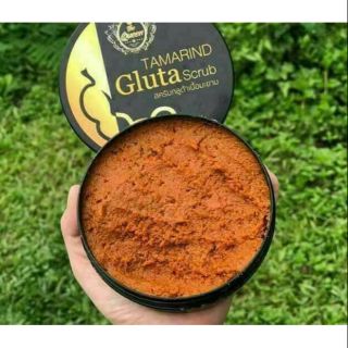 THE QUEEN Tamarind Gluta Scrub เดอะควีน สครับกลูต้ามะขาม