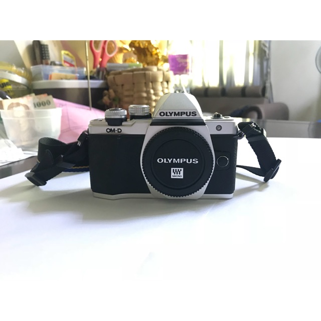 กล้อง Olympus OM-D E-M10 Mark II (Silver) แถมเลนส์ Kit 14-42 mm. + M.Zuiko 40-150 mm. (F.4-5.6 R)