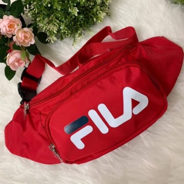 คาดอก FILA belt bag ผ้า สีแดง