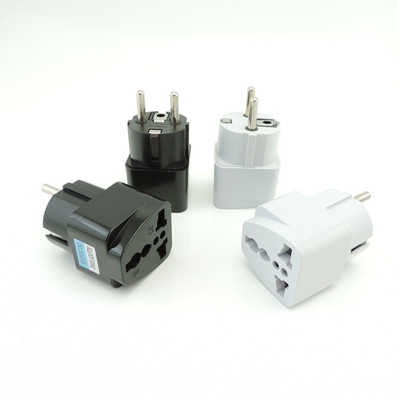 Universal DE Plug Adapter USA ถึง Euro Euro Euro Euro Euro Euro Euro Euro Europe Wall AC Power Charg