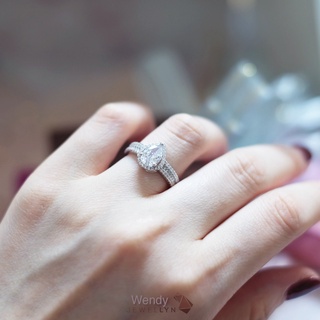 JEWELLYN Wendy Ring แหวนทรงหยดน้ำ