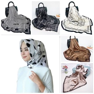 scarf ผ้าพันคอ ผ้าซาติน(ขนาด ไหญ่90*90ซม） (สินค้าพร้อมส่งที่ไทย)