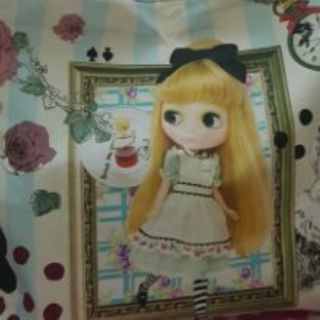 กระเป๋าสพายใบใหญ่พิมลายน้องบลายแสนสวยขนาด33×44ซม ของแท้จากญี่ปุ่นราคา 3990เยน ส่งต่อราคาเบาๆ กดสั่งเลยค่ะ