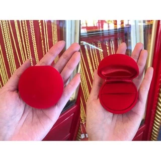 ตลับใส่แหวน ใส่เครื่องประดับ ตลับกำมะหยี่สีแดง