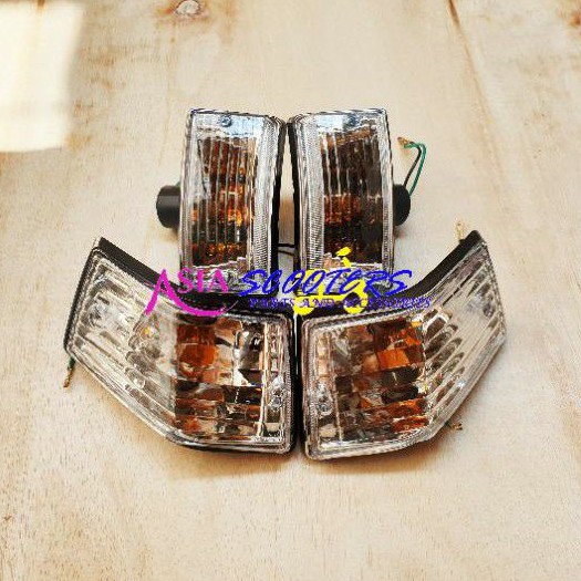 Vespa New Px Chrome Clear ไฟเลี้ยวสายนําเข้า