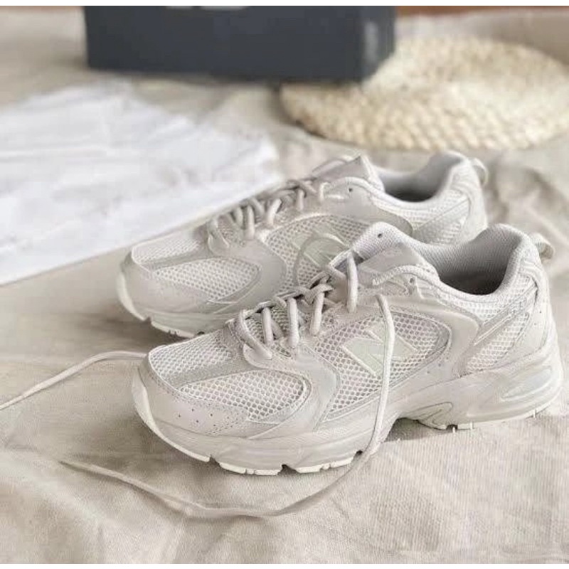 (พร้อมส่ง ของแท้100%) NEW BALANCE MR530AA1 WHITE BEIGE