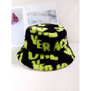 หมวกบักเก็ตGraphic Letter Bucket Hat ผ้าโพลีขนนุ่ม