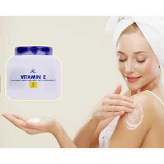 ครีมวิตามินอี Vitamin E moisturizing cream 200 g.