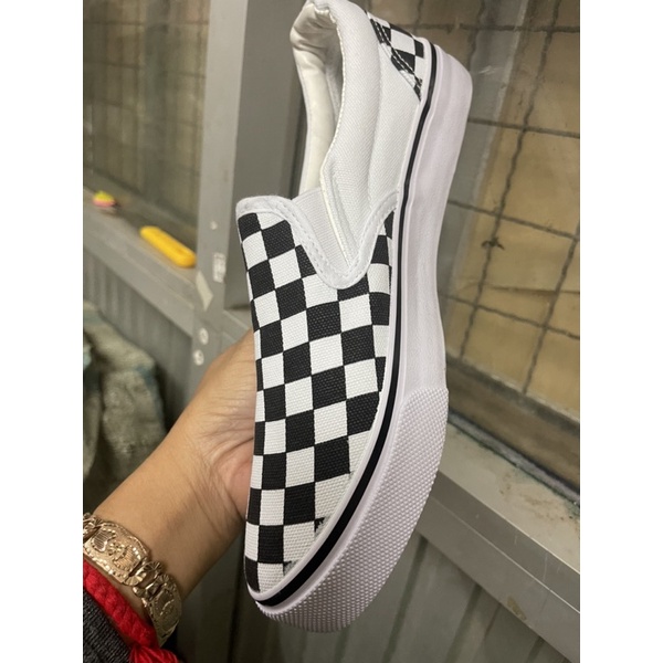 🛒😈 สินค้าพร้อมส่ง รองเท้าผ้าใบ(ตารางขาวดำ/ขอบขาว)🛍 sz.36-45 สินค้าพร้อม