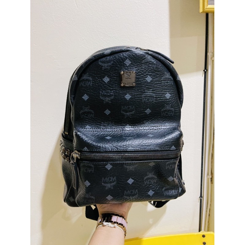 ❌ติดจอง❌ กระเป๋าเป้ MCM สีดำ หนังแท้ สวยมากค่ะ