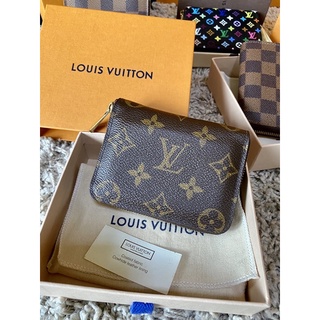 Louis Vuitton zippy coin purse dc 17