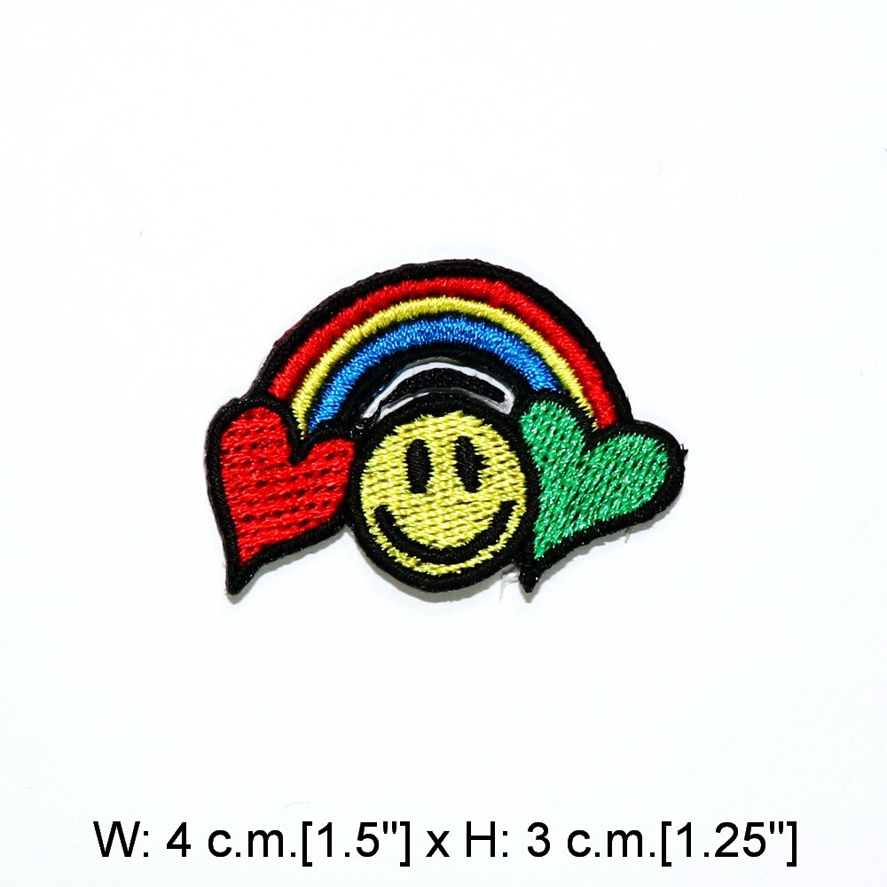[ ตัวรีดติดเสื้อ ลาย หน้ายิ้ม สีรุ้ง การ์ตูน size s ] Rainbow Smiley Face Patch งานปัก WOP DIY ตัวรีด อาร์มติดเสื้อ หมวก