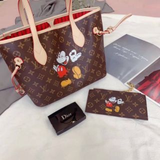 GUCCI X DISNEY MICKEY MOUSE PRINT TOTE BAG NEVERFULLวัสดุหนังแท้ผสมแคนวาสทอลายMonogram ลายgucci x mickeyสวยมากขายดีสุดๆ