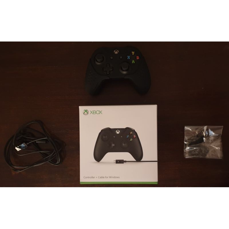 ⚡แถมฟรี กระเป๋าจอย &amp; เคส Silicone⚡จอย Xbox One แบบมีสาย ของแท้ มือสอง (สภาพใหม่)