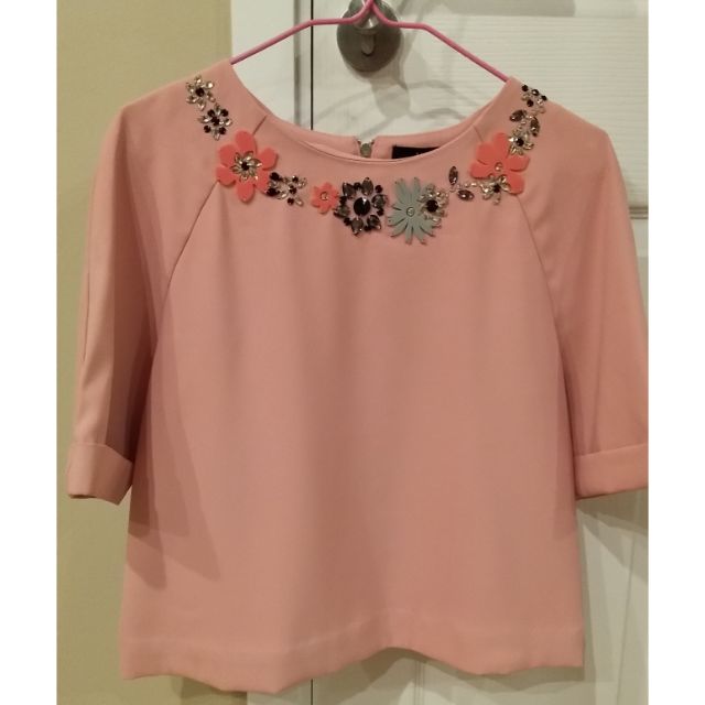 เสื้อ Jaspal Size S  สีชมพูนม  1,7xx ---> 500 บาท