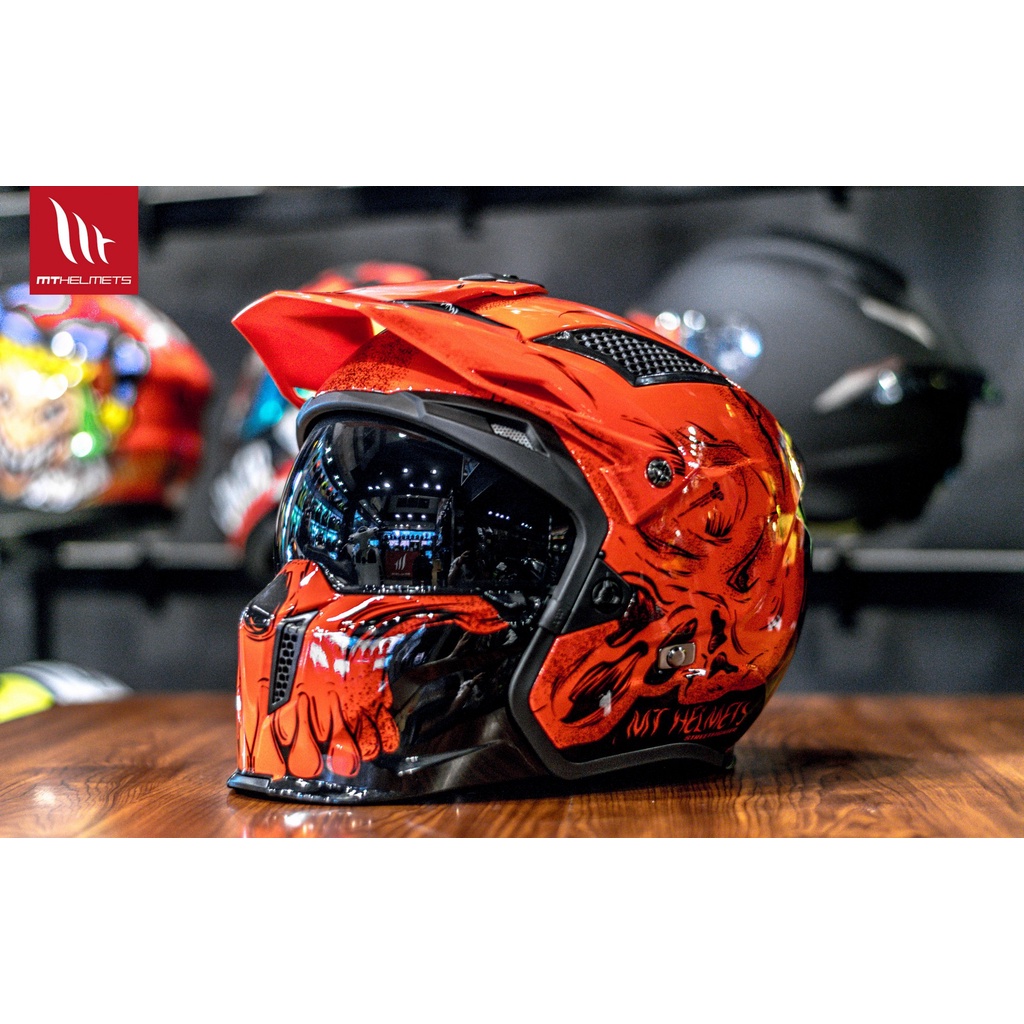 (ลดราคาพิเศษ 1,990 ปกติ 3,200 บาท แนะนำ + เพิ่ม 1 ไซต์ ) หมวกกันน็อค MT STREETFIGHTER SV รุ่น DARKNESS GLOSS RED