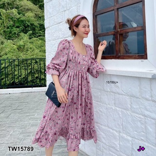 J15789 Dress เดรสยาวลายดอกไม้คอเหลี่ยมกระดุมอก Square neck floral long dress with buttoned bust