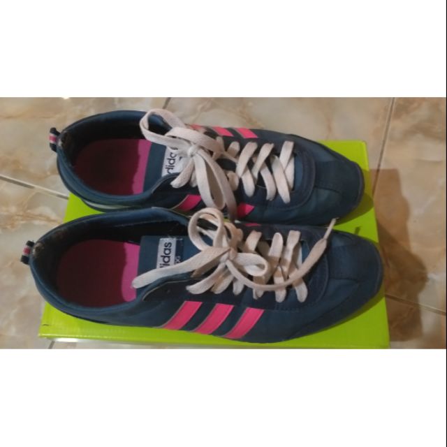 Adidas neo แท้  หญิง