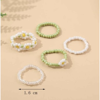 Flowers Beaded Ring 5 pcs แหวนลูกปัดดอกเดซี่ 5 ชิ้น Multicolor