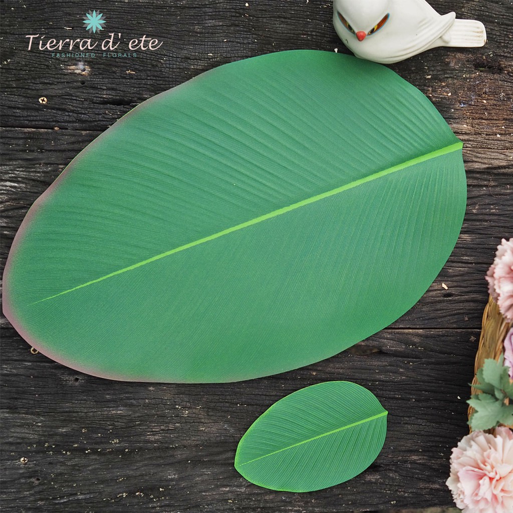 #ของตกแต่งบ้าน
#ใบตองรี
#ใบไม้ปลอม
#พร๊อพถ่ายสินค้า
#รองแก้ว