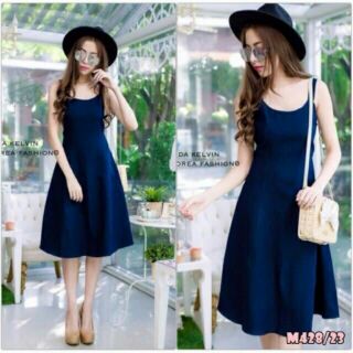 maxidress สายเดี่ยว ผ้ายีนส์เทียม ทรงปล่อย ซิปหลัง อก 32-36 นิ้ว เอวยาว สะโพก 34-38 นิ้ว ยาว 40 นิ้ว