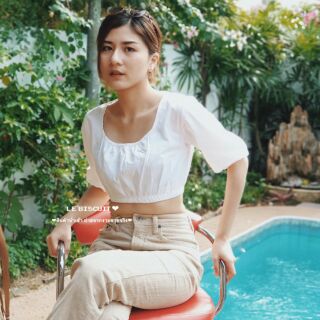 ครอปเกาหลีคอยู(EQ) 🍑 New in
🍑