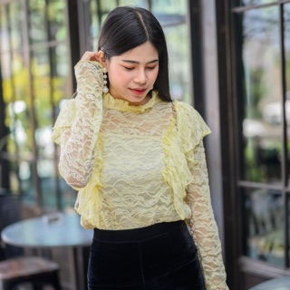 เสื้อลูกไม้แขนยาว สีเหลืองสวยๆ มีซับในในตัว ลูกไม้ไม่บาง