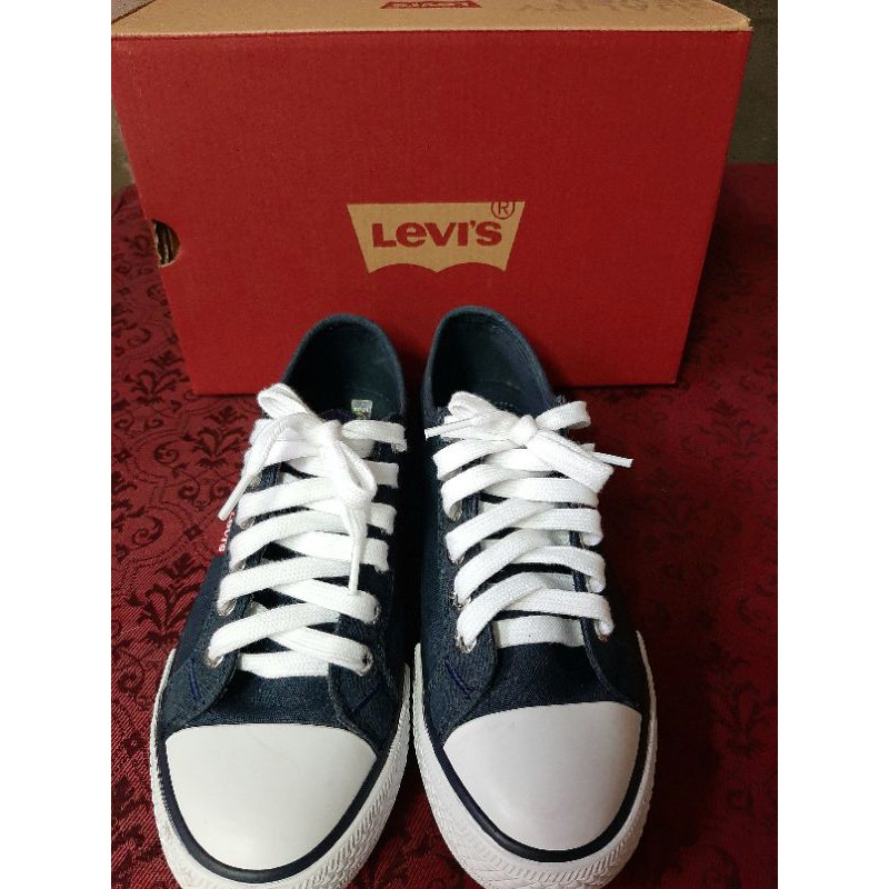 รองเท้าผ้าใบ BATA LEVI'S สี Navy Blue มือสอง