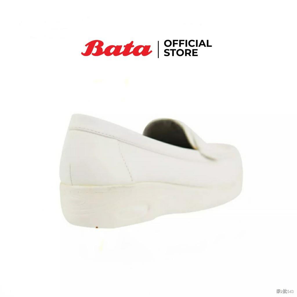 Bata LADIES'CASUAL รองเท้าลำลองสตรี รองเท้าพยาบาล MOCCASINE Nurse แบบสวม สีขาว รหัส 5511105