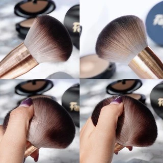 แปรงปัดแป้ง เฟย์เม่ Fayme Powder Brush แปรงแต่งหน้า แปรงพุ่มใหญ่ ขนแน่น ขนนุ่ม ไม่บาดหน้า