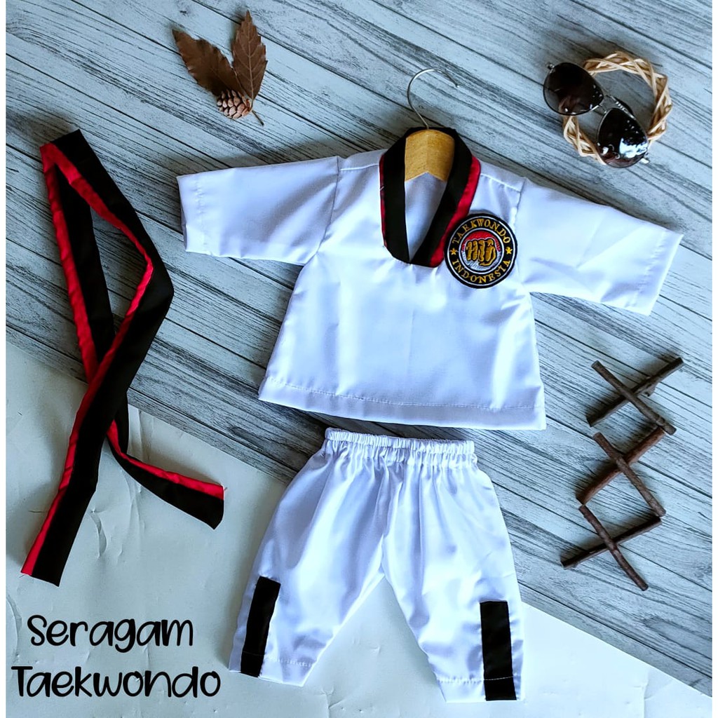 TAEKWONDO JUNIOR UNIFORM/NEWBORN COSTUME
