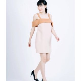 Ivory Dress brand ted.bkk เดรสสั้นทูโทนปาดไหล่