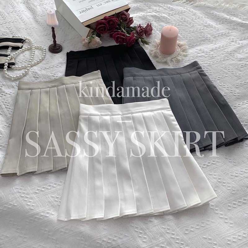 KINDARARE — SASSY SKIRT (พร้อมส่ง) กระโปรงเอวสูงจีบรอบ (มีกางเกงซับใน) ** รบกวนอ่านไซส์ให้ละเอียดก่อนสั่งซื้อ **