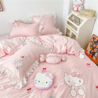 🔥เก็บโค้ดหน้าร้าน🔥[PRE-ORDER] 🐱  ชุดเครื่องนอนลาย HELLO KITTY สีชมพูนม ผ้า Long Staple Cotton 100% #0577