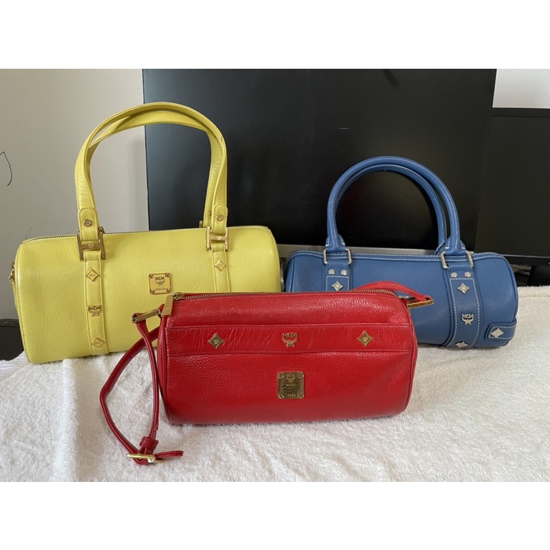 กระเป๋าMCM มือสองของแท้ หนังทรงหมอนสีแดง สีน้ำเงิน สีเหลือง กระเป๋าเอ็มซีเอ็มสำหรับผู้หญิง แบรนด์เนมแท้มือสอง