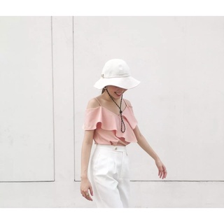 TheBlancPale เสื้อสายเดี่ยวระบาย สีชมพู (New)