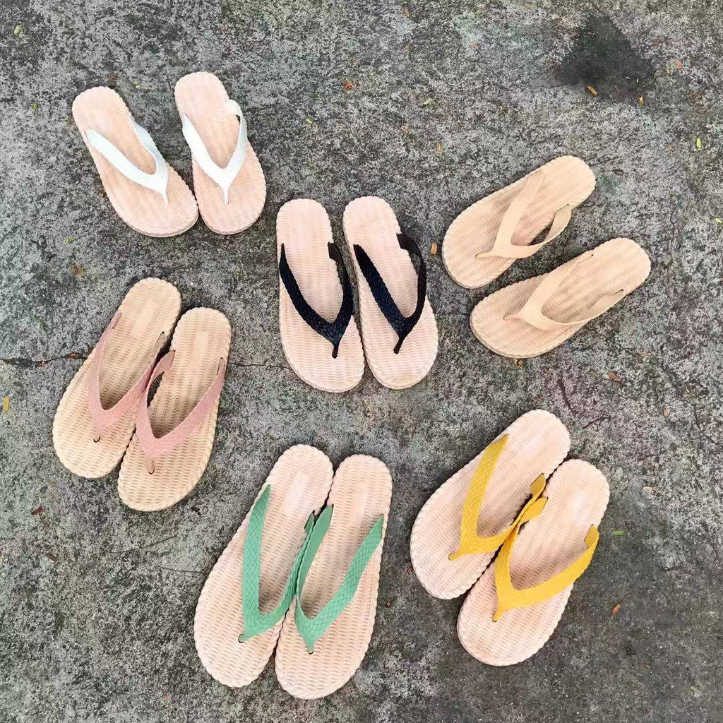 CR3 รองเท้าแตะแฟชั่น แบบหนีบ สไตล์เกาหลี ออกแบบลายไม้หวาย ดอกไม้ติดสวยงาม แนะนำเพิ่ม1ไซส์สำหรับคนเท้าใหญ่