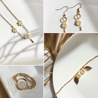 Golden Shine เซตเครื่องประดับดอกไม้