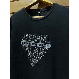 เสื้อยืดผ้าฝ้าย เสื้อวงเกาหลีมือสอง BIG BANG ALIVE TOUR 2012 Size L มือ2