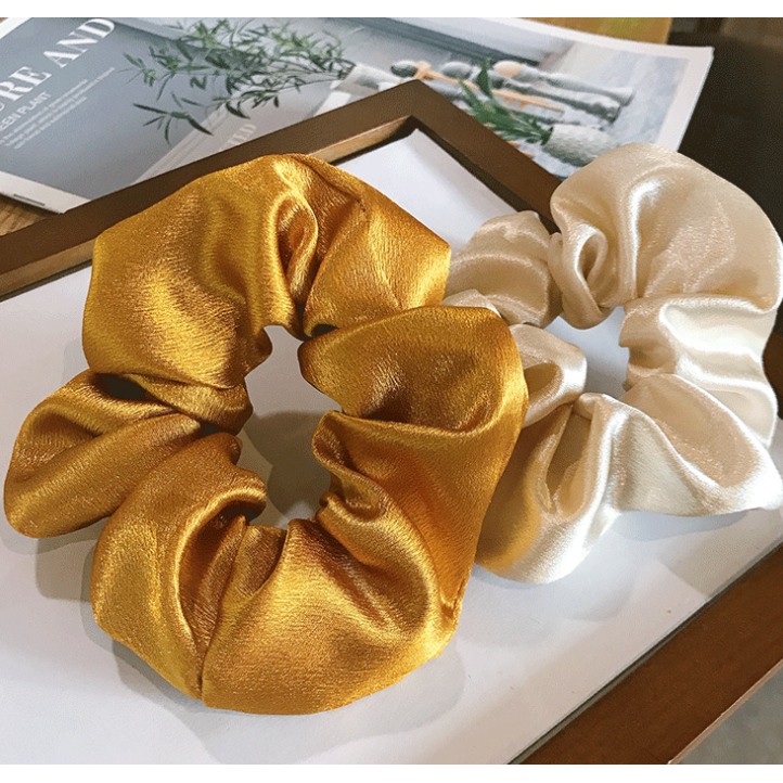 ✨พร้อมส่งจากไทย ยางมัดผม ยางรัดผม เนื้อผ้า satin ยางมัดผมโดนัท ยางรัดผมเกาหลี F-01