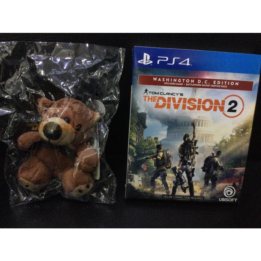 แผ่นเกมส์ PS4 : TOM CLANCY'S THE DIVISION 2 WASHINGTON DC EDITION พร้อมตุ๊กตาหมี (มือสอง)