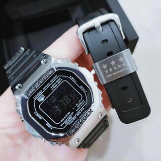 G-shock GMB5000-JD  หัวเหล็ก พร้อมกล่อง Casio