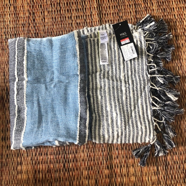 Marks&Spencer ผ้าพันคอ